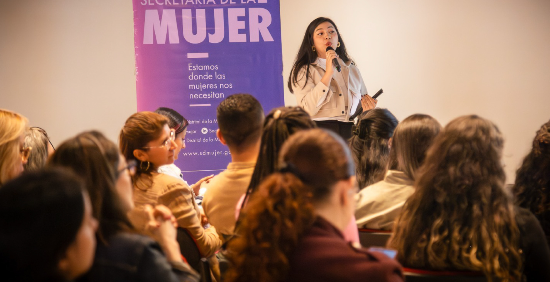 Mujeres en conservatorio