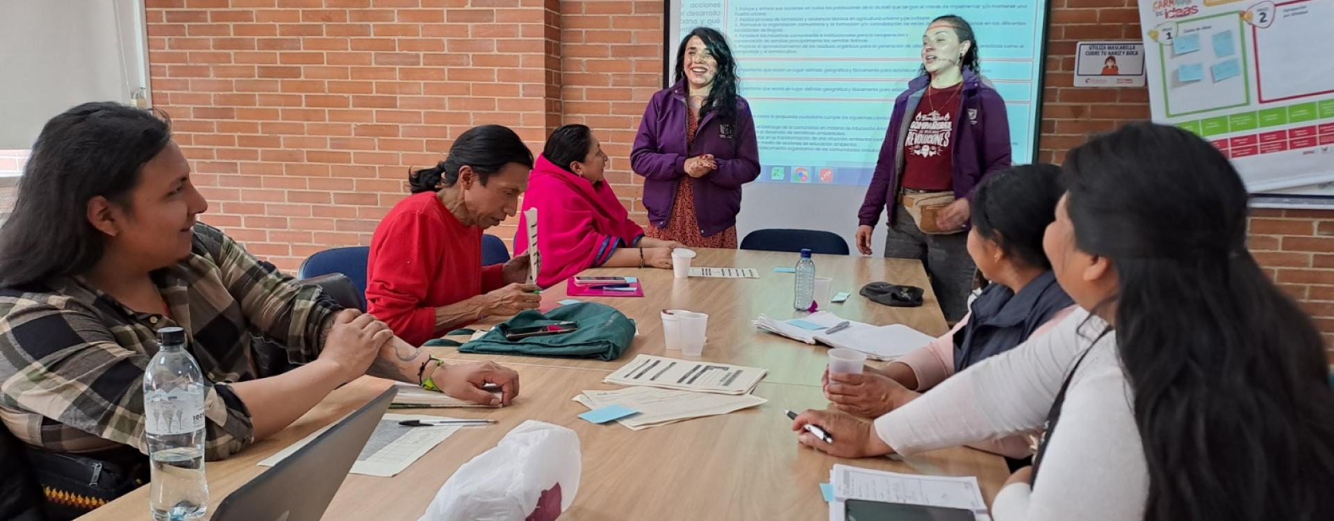  ciudadanas en la elaboración y presentación de propuestas con enfoques de derechos, género y diferencial