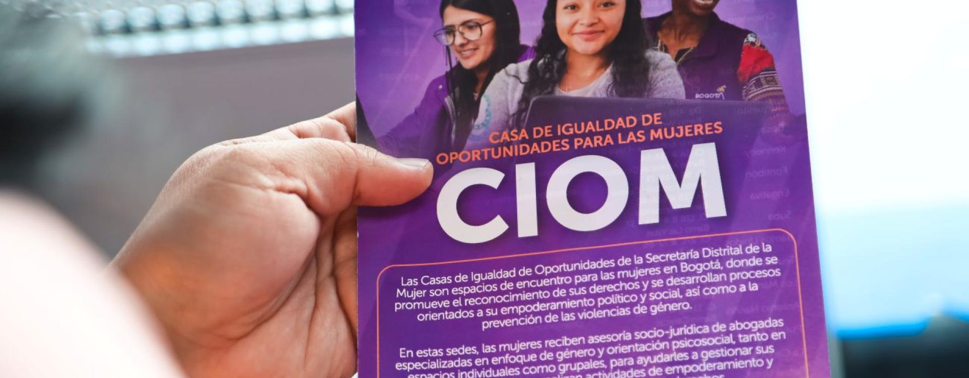 Plegable informativo sobre las Casas de Igualdad de Oportunidades