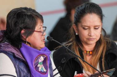 Mujeres consultivas