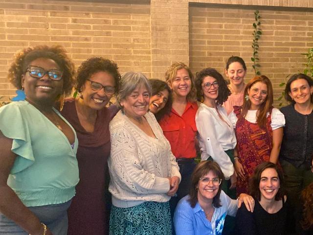 Mujeres de delegación de la Intendencia de Montevideo y de la Secretaría Especial de Políticas e Promoção da Mulher de la Perfeitura de Río de Janeiro