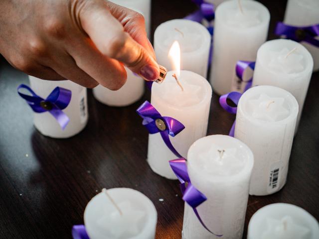 velas de conmemoración